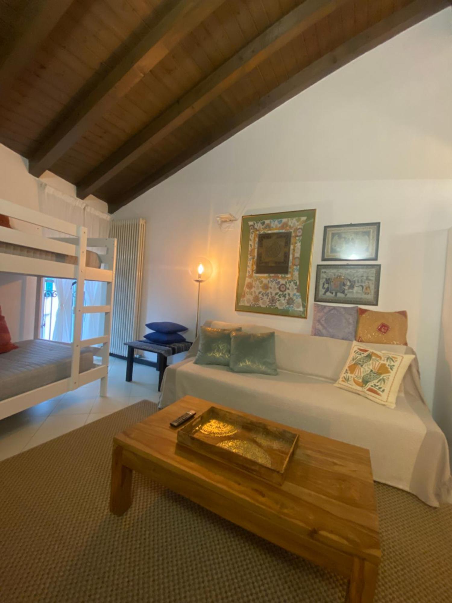 Apartament La Mansardina Di San Leonardo Bergamo Zewnętrze zdjęcie